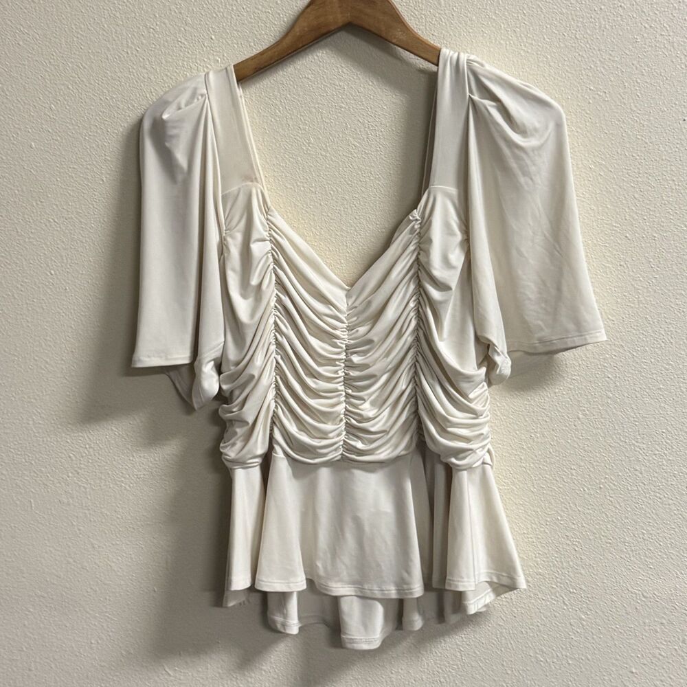 Express Womens XL Ivory Ruched Peplum Top Sweetheart Neck Flutter Sleeve